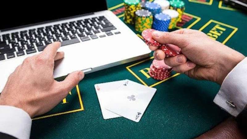 The Perfect Blend of Traditional and Modern Gambling in an Online Platform